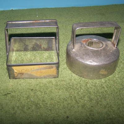 LOT 60  FABULOUS OLD METAL BISCUIT/DOUGHNUT/COOKIE CUTTERS ADVERTISING