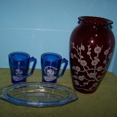 LOT 84 BEAUTIFUL COLORS OF GLASS SHIRLEY TEMPLE RUBY RED & CAMBRIDGE