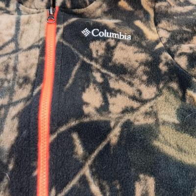 Brand new Camouflage Columbia 12-18 Month fleece winter suit