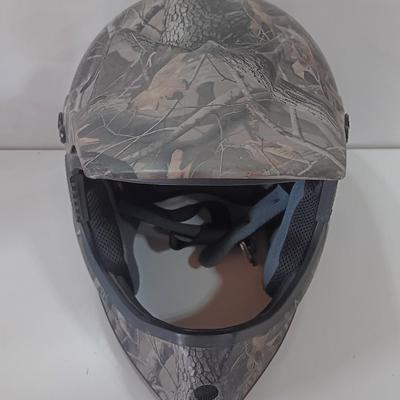 RAIDER Adult Realtree Hardwood Camo Helmet Size XXL Like-New
