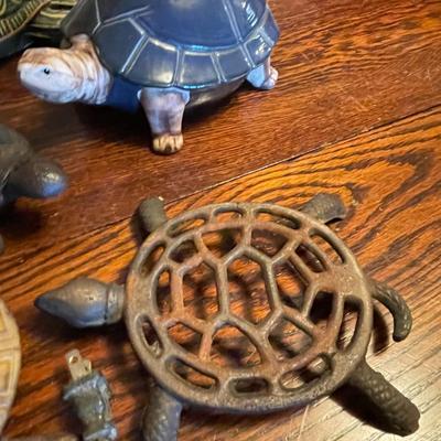 Lot of Ornamental Turtles