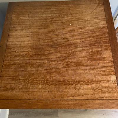 Vintage Expandable Oak Table