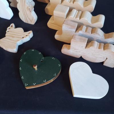 Wood Cutouts and Craft Supplies (LR-BBL)