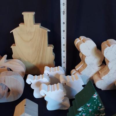 Wood Cutouts and Craft Supplies (LR-BBL)