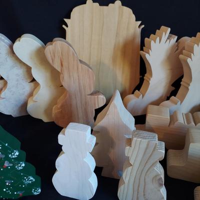 Wood Cutouts and Craft Supplies (LR-BBL)