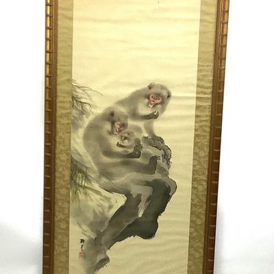 1044 Scroll Painting on Silk Monkey Family