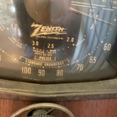 Vintage Zenith Cabinet Radio