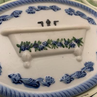 Bath Toilet Paper Holder