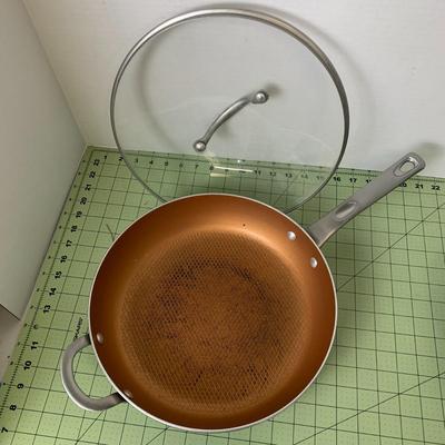 Pans with One Lid