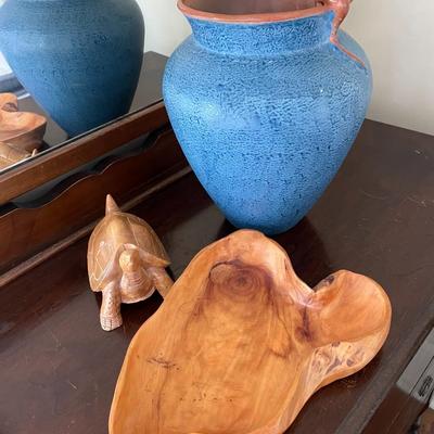 Wood Turtle and Bowl with Vase