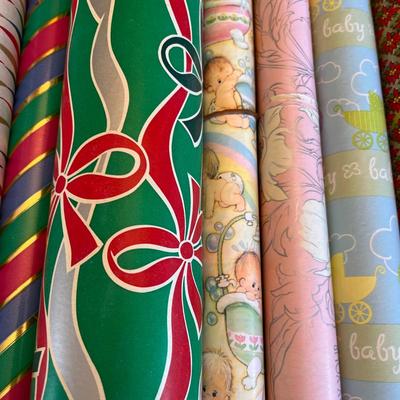 Lot of vintage roll wrap