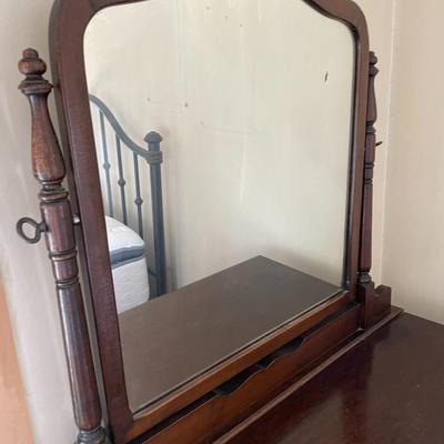 Vintage Dresser with Mirror 1
