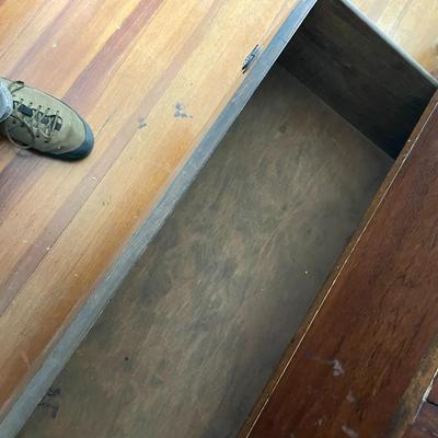 Vintage Dresser with Mirror 1