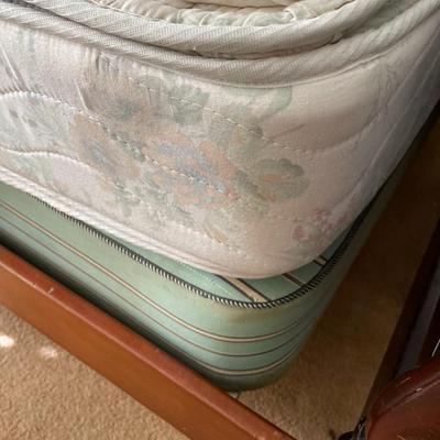 Antique Full Size Bed