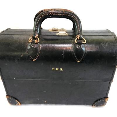 Lot #84 Vintage Doctor Bag with Key