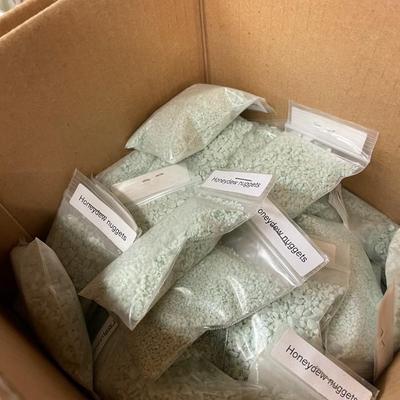 Shelf 26 Inventory Angelus Granules & Nuggets in Packets  and Jars (Hundreds of them)