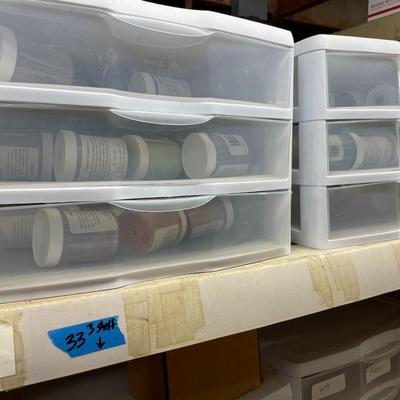 Shelf 33 Inventory InLace Products Granules (82 bottles) & Metalic Dust (45 tubes) & 16 Sample Packs