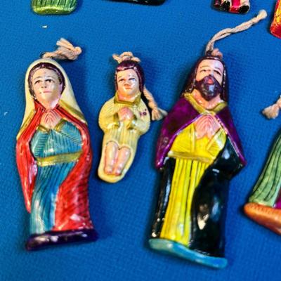 CHARMING HAND PAINTED NATIVITY ORNAMENT SET NICE DETAIL