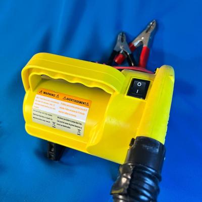 AIRHEAD 12V HIGH PRESSURE INFLATOR/DEFLATOR RUNS OFF CAR BATTERY