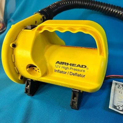 AIRHEAD 12V HIGH PRESSURE INFLATOR/DEFLATOR RUNS OFF CAR BATTERY