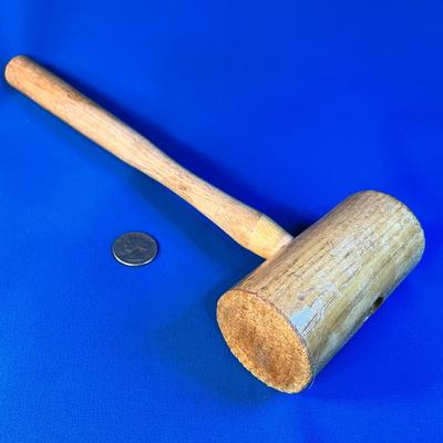 11" WOODEN MALLET