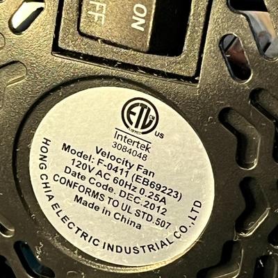 SHINY WELL MADE TABLE TOP FAN