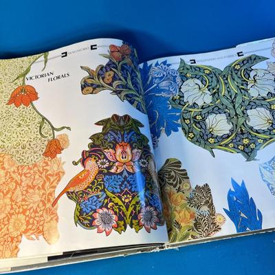 "WALLWORKS: CREATING UNIQUE ENVIRONMENTSÂ…" BOOK 