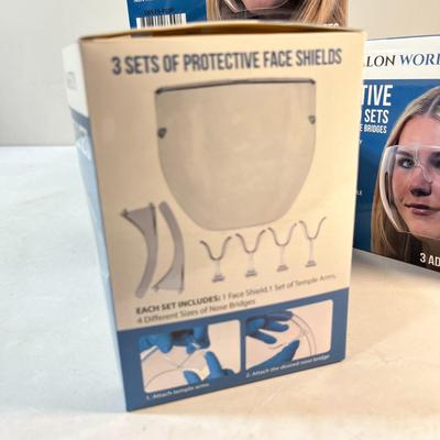 CASE OF SALON PROTECTIVE FACE SHIELDS NEW IN BOX 12 TOTAL COUNT
