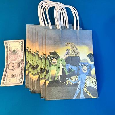 WILD KRATTS GIFT BAGS X 8 IN WILD CAT COSTUMES