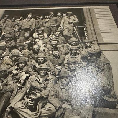 Early 1900â€™s Picture of Soldiers w/ Signatures