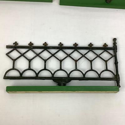 434 Antique Victorian Cast Iron Christmas Tree Fence Trains Baltimore Md