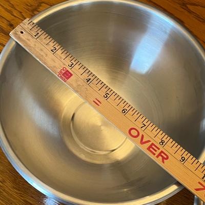 2 chrome bowls