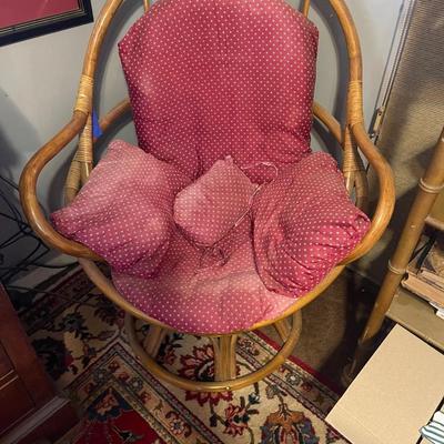 Vintage Papasan Chair