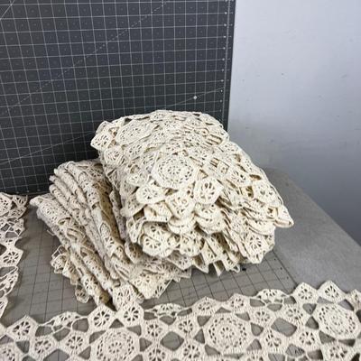 20 Crocheted table runners, new