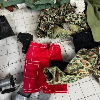 Vintage 12" GI Joe Lot, Figures Equipment, Clothing