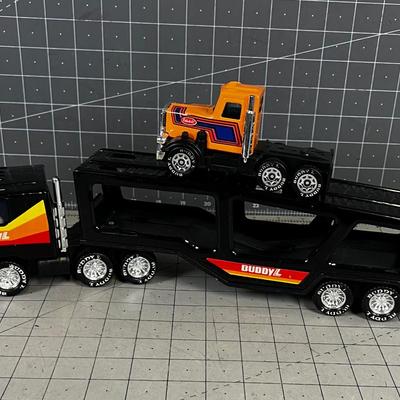 Vintage Buddy l Trucks and Trailer 