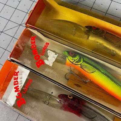 Vintage Bomber Lures Deep Running grouping B