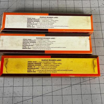 Vintage Bomber Lures Deep Running grouping B