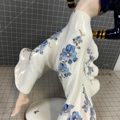 Royal DUX Art Deco Dancing Woman c.1920's