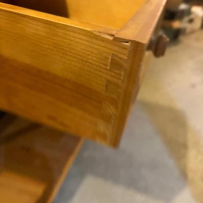 Distressed Two Piece Sideboard Hutch (BS-MK)