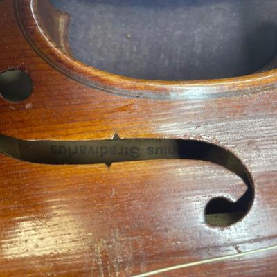 19C Stradivarius violin