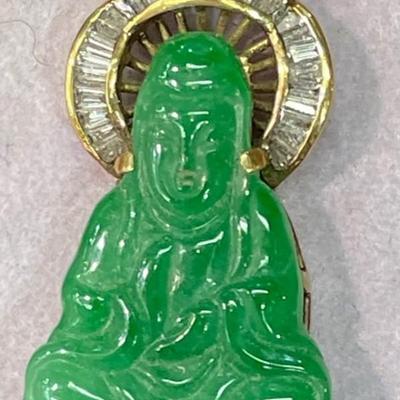14 karat Gold Buddha pendant with jade and diamonds. 7.1 grams in gold