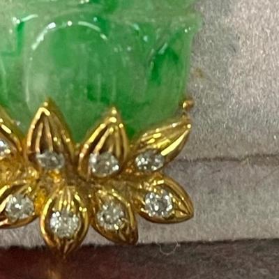 14 karat Gold Buddha pendant with jade and diamonds. 5.4 grams in gold