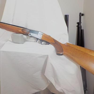 " Companion single shot SKEET 12 ga. Magnum shot gun, made in Italy.  Est.. $175 to $250.