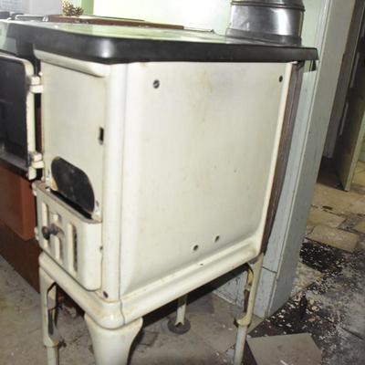 Antique Kitchen stove