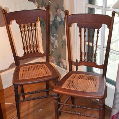 Pair Early Chairs