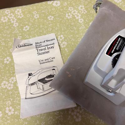 MDR2233 Ironing Board with Travel Iron