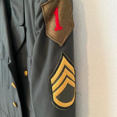 Vietnam War US Army Sergeant Uniform