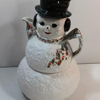 Antique Riddell California Four-piece snowman pitcher /punch bowl with MCM spatterware scarf