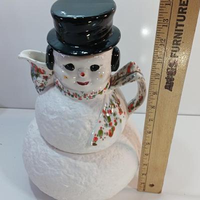 Antique Riddell California Four-piece snowman pitcher /punch bowl with MCM spatterware scarf